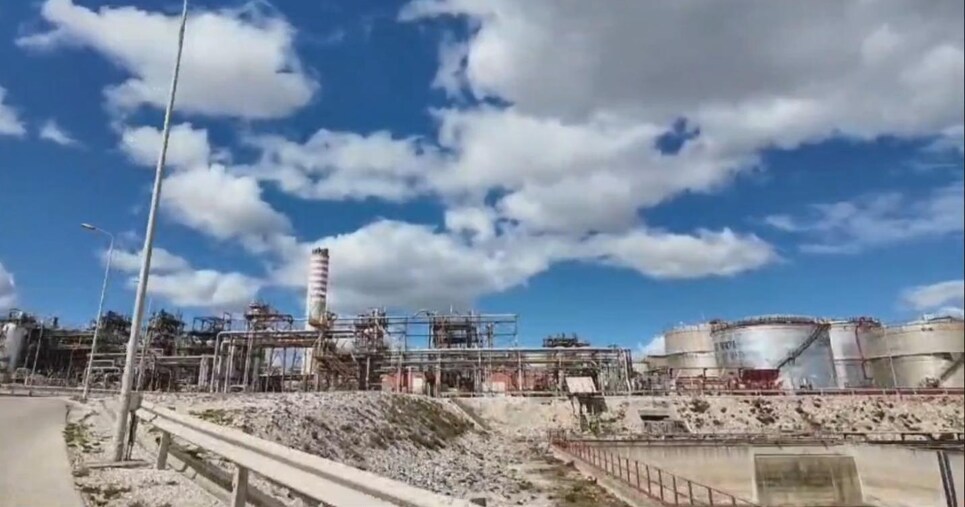 Poli industriali siciliani a rischio con la decarbonizzazione