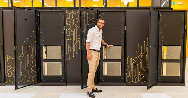 L'ad di Fastweb Walter Renna al taglio del nastro di NeXXt AI Factory