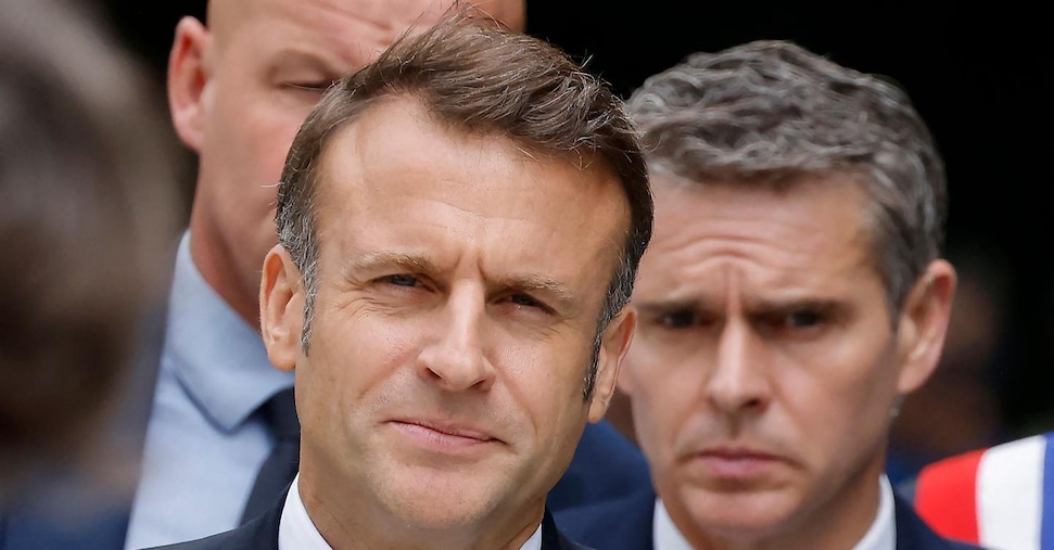 Macron alla Francia: «Costruire una maggioranza solida»