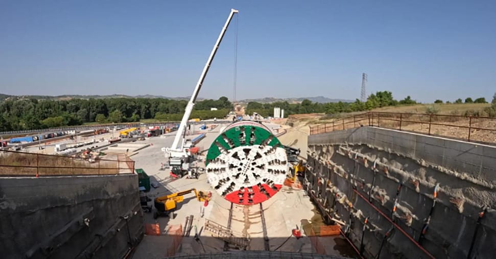 Webuild assumerà 1500 giovani in Campania in tre anni Webuild assumerà 1500 giovani in Campania in tre anni