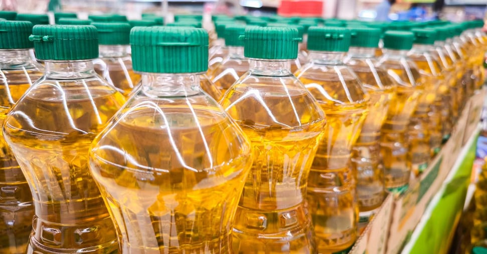 Aceite comestible en camiones cisterna: un escándalo en China