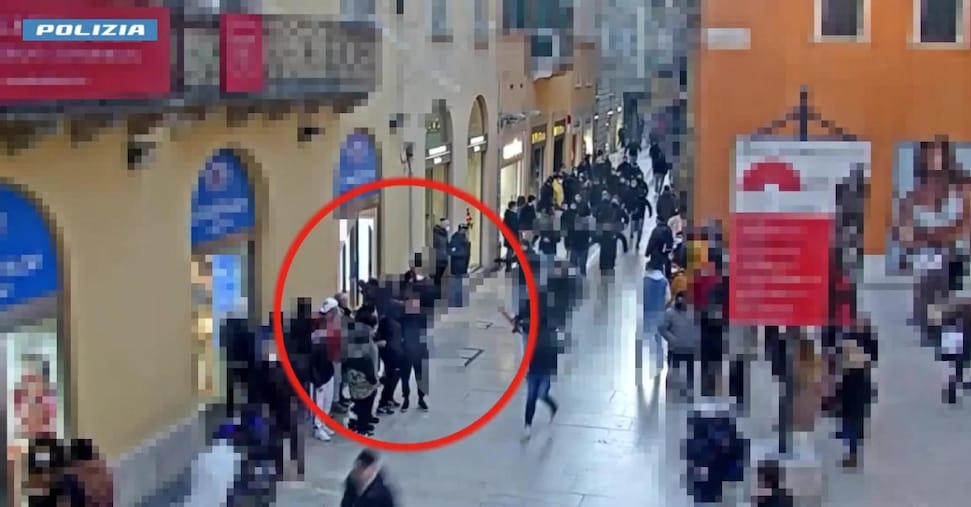 Violenza e minacce, arrestati 7 estremisti di destra a Verona Violenza e minacce, arrestati 7 estremisti di destra a Verona