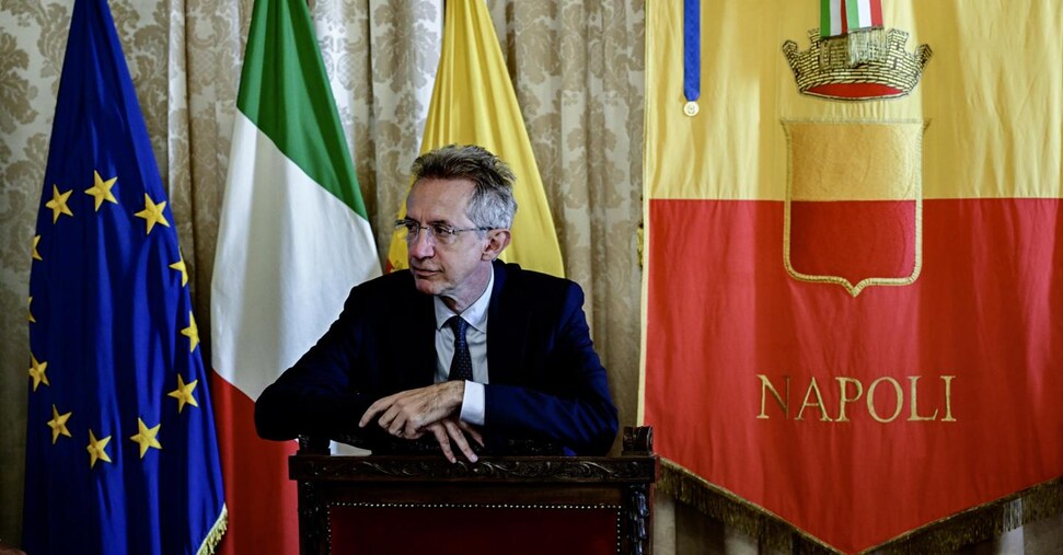Napoli: al via la Metro 6 da 833 milioni, lunedì la firma per Bagnoli Napoli: al via la Metro 6 da 833 milioni, lunedì la firma per Bagnoli
