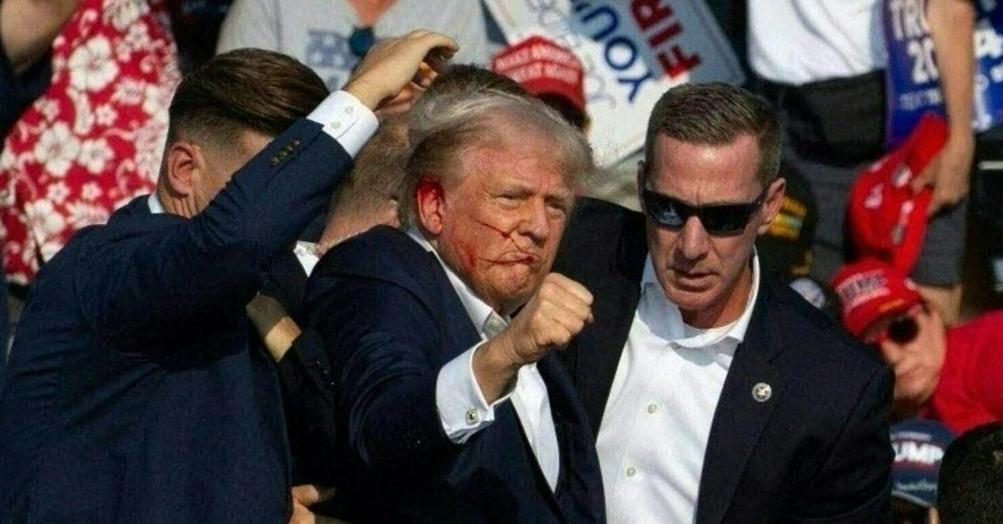 Attentato a Donald Trump: spari durante un comizio in Pennsylvania. Lo staff: l’ex presidente sta bene