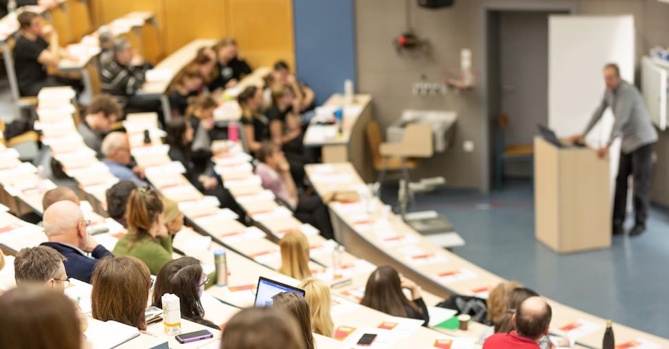 Stop alla crescita del fondo di finanziamento ordinario 2 rispetto