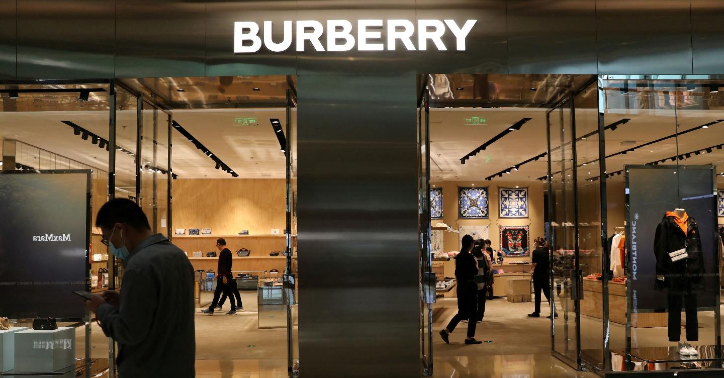 Burberry on line vendita best sale