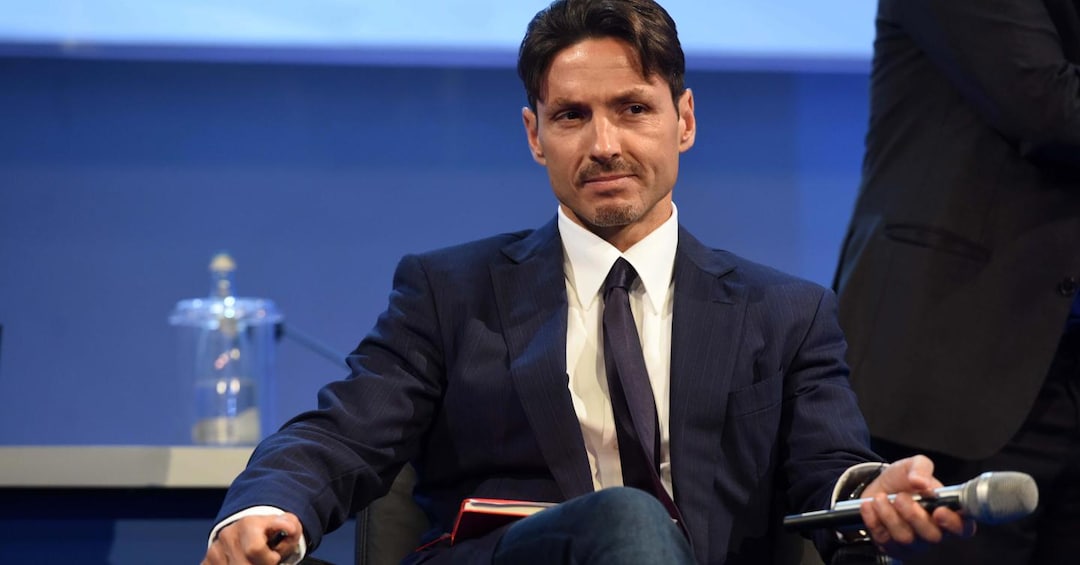 Pier Silvio Berlusconi e il fascino della politica: tra Mediaset, Milano e  diritti civili"