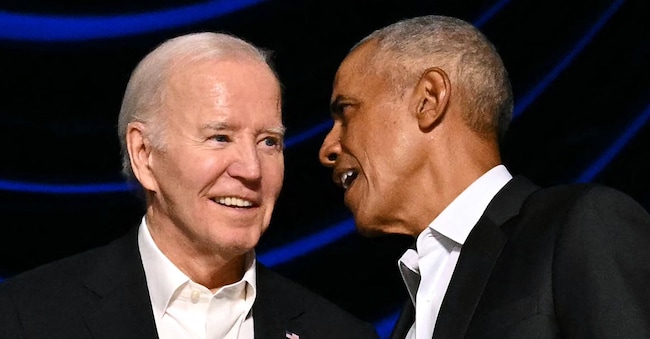 (FILES) US President Joe Biden (L) and former US President Barack Obama attend a campaign fundraiser at the Peacock Theater in Los Angeles on June 15, 2024. Former US president Barack Obama has told allies that Joe Biden needs to reconsider his reelection bid, the Washington Post reported on July 18, 2024. Obama believes that Biden's path to victory has diminished and that the 81-year-old should "seriously consider the viability of his candidacy," the newspaper said, citing people briefed on his thinking. (Photo by Mandel NGAN / AFP)