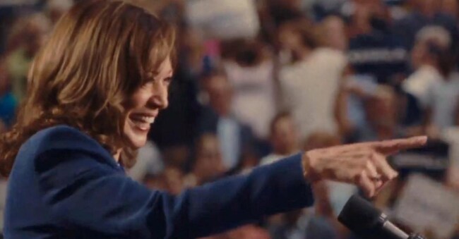 Un’immagine del primo spot elettorale di Kamala Harris come candidata alla presidenza degli Stati Uniti d’America.