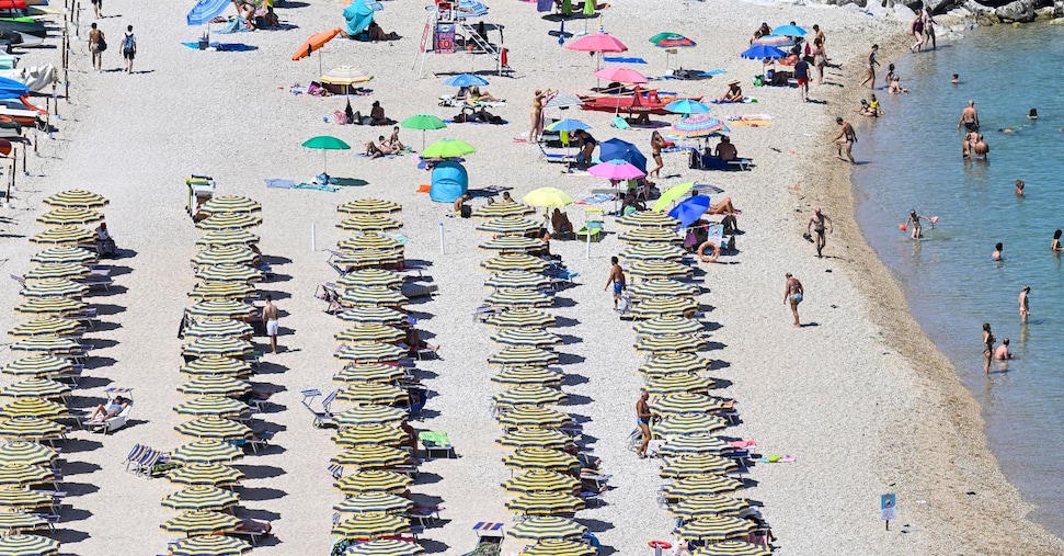 Balneari, il piano del governo su indennizzi e proroghe. E i rischi con la Ue