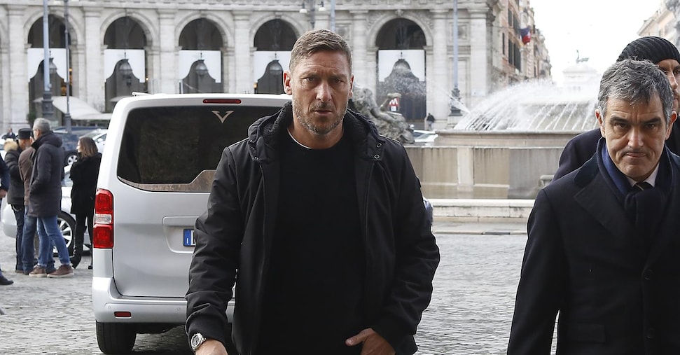 Totti vende la sua società immobiliare agli israeliani