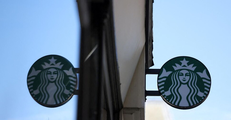 スターバックス、トップの革命：新CEOが就任（そして株価が急騰）