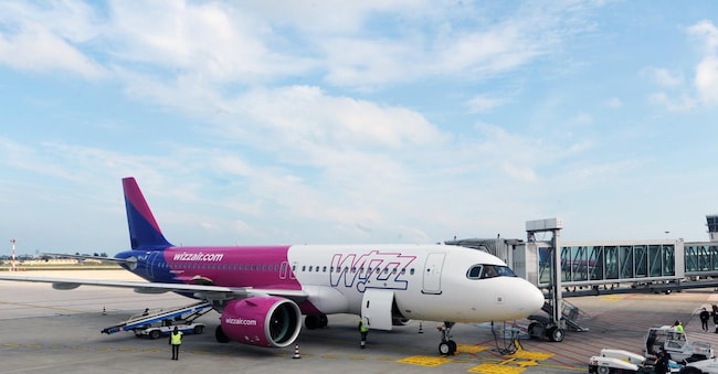 La compagnia aerea WizzAir ha propostp l’abbonamento “All you can fly”