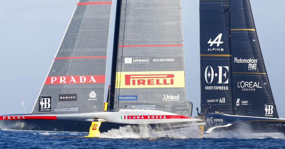 Vela, debutto vincente per Luna Rossa nella Vuitton Cup