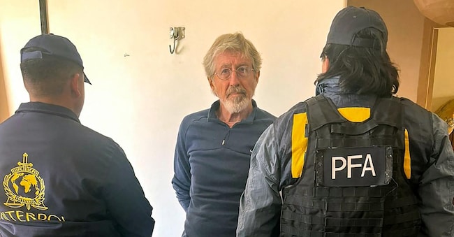 Leonardo Bertulazzi durante il suo arresto a Buenos Aires. (Photo by Handout / Argentina's Security Ministry / AFP)