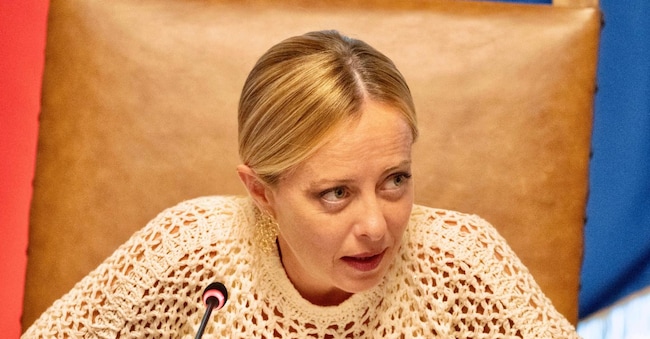 La presidente del Consiglio  Giorgia Meloni al CDM a Roma