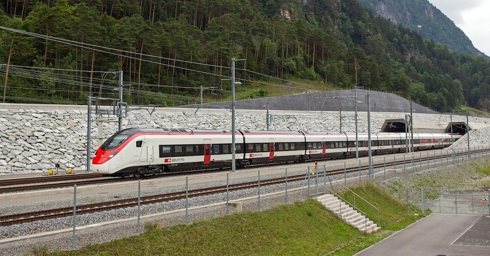Trafori, riapre il Gottardo (Svizzera) ma con la Francia è di nuovo emergenza