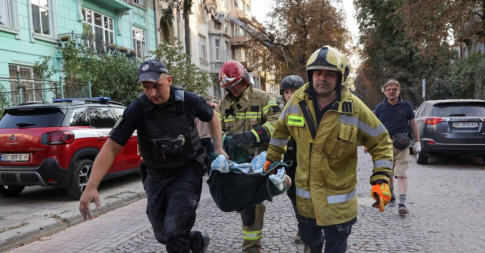 Kiev, «missili ipersonici su Leopoli»