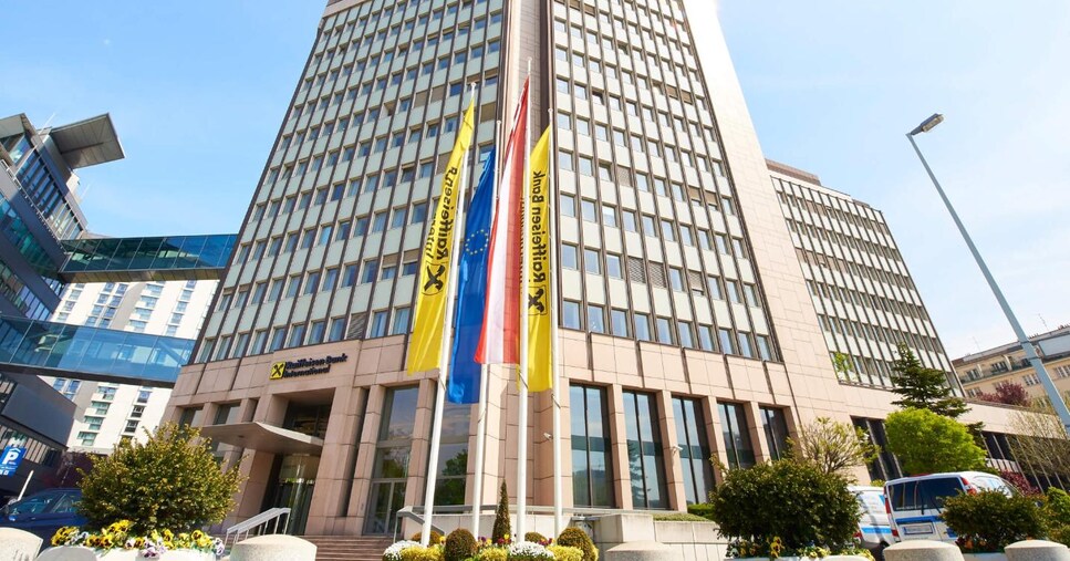 Banche male in Borsa, bloccata l’uscita dell’austriaca Rbi dalla Russia