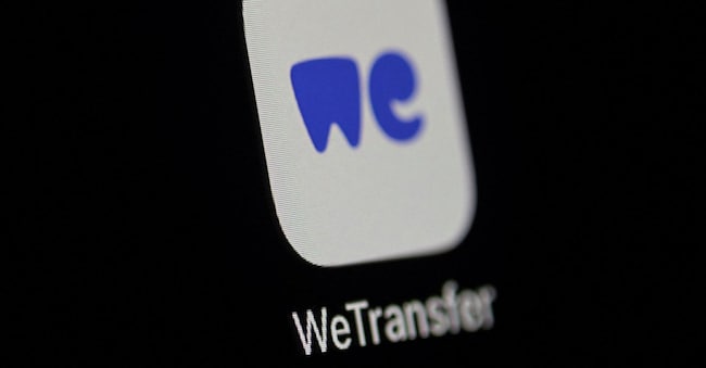 WeTransfer app logo is seen on smartphone in this illustration taken January 20, 2022. REUTERS/Dado Ruvic/Illustration
