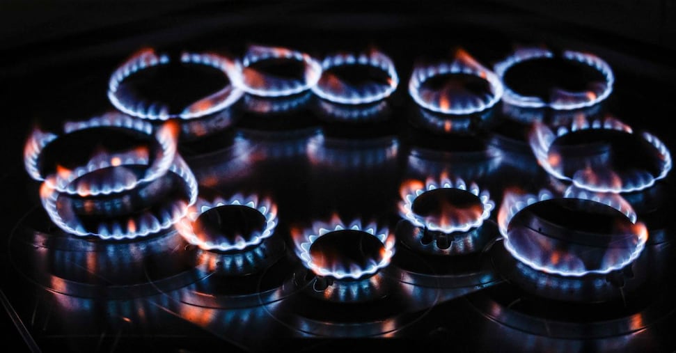 Gas, prorogate a fine 2025 le bollette amministrate da Arera Gas, prorogate a fine 2025 le bollette amministrate da Arera