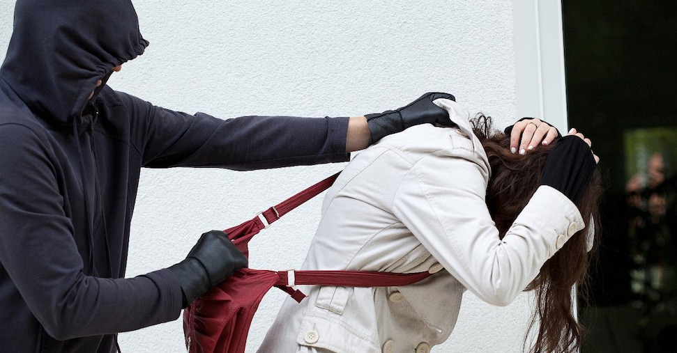 Criminalità, denunce oltre i livelli 2019: corrono i reati più violenti