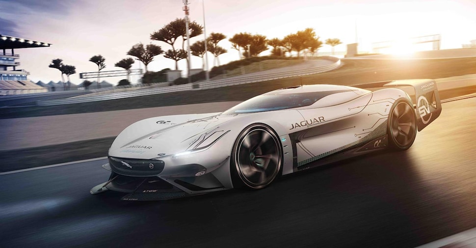 Jaguar prepara la rivolzione elettrica e spinge sul super lusso