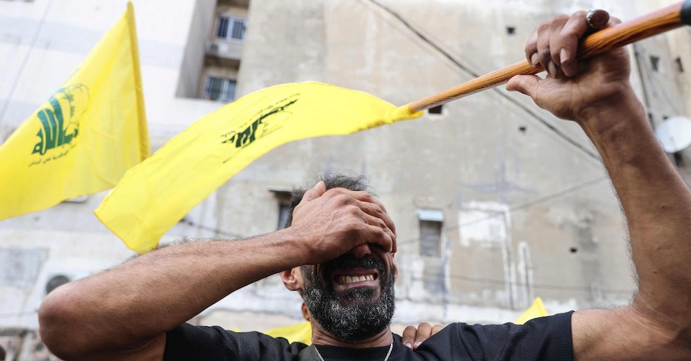 Hezbollah nel caos, terrore tra i miliziani: centinaia accecati e fuori combattimento