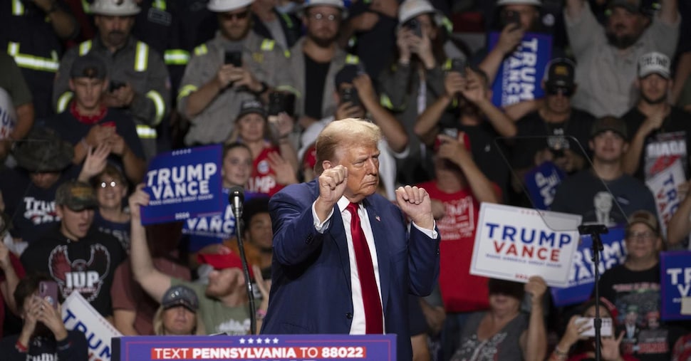 トランプ大統領「米国に投資する企業の税金を引き下げる」