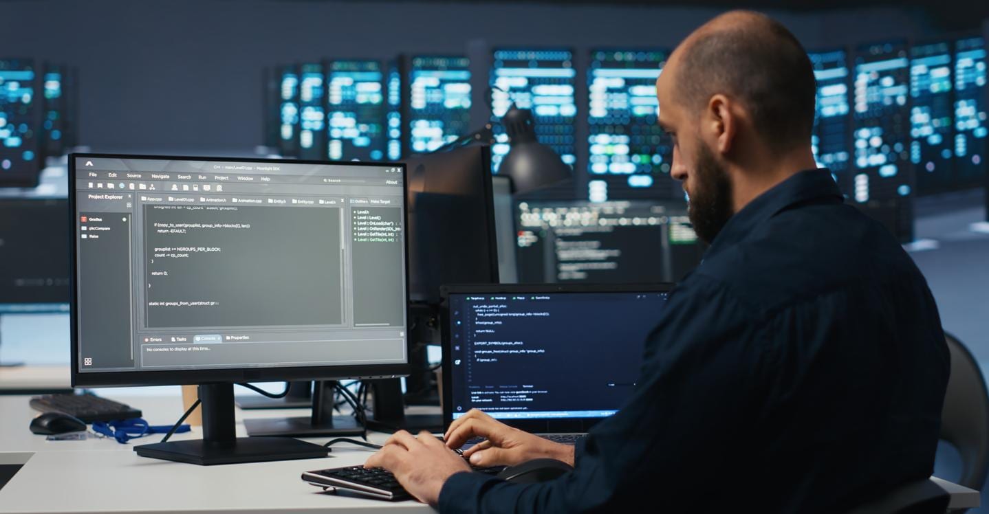 Lavoratori tecnologici: al Nord stipendi più alti del 20% rispetto al Sud