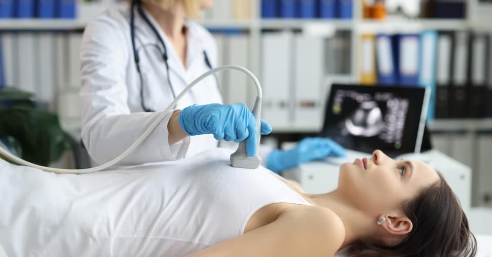 Cuore a rischio per nove donne su dieci tra i 40 e i 60 anni Cuore a rischio per nove donne su dieci tra i 40 e i 60 anni