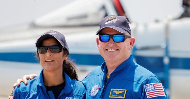 Gli astronauti della Nasa Butch Wilmore and Suni Williams, bloccati dallo scorso giugno sulla Stazione spaziale internazionale (Reuters)