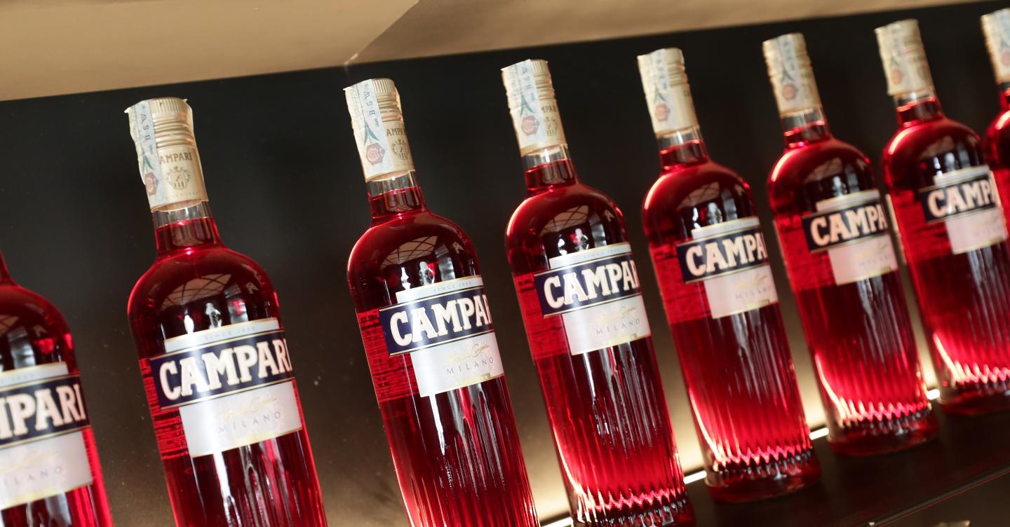 Campari svetta a Piazza Affari Alphavalue alza il target di prezzo Il Sole 24 ORE