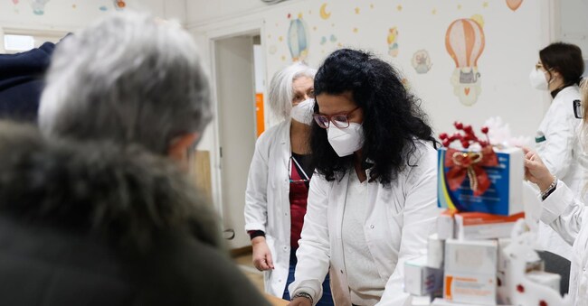 Richiami vaccinali per frenare la nuova ondata di Covid e influenza.