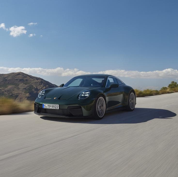 Porsche 911 Gt3, ecco la nuova: è subito pronta per la strada e