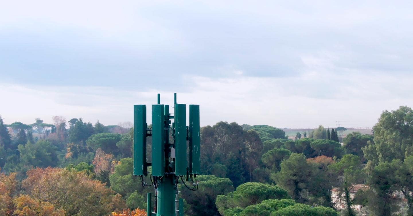 Inwit debole tra il taglio dei broker e il risiko delle torri Il Sole 24 ORE