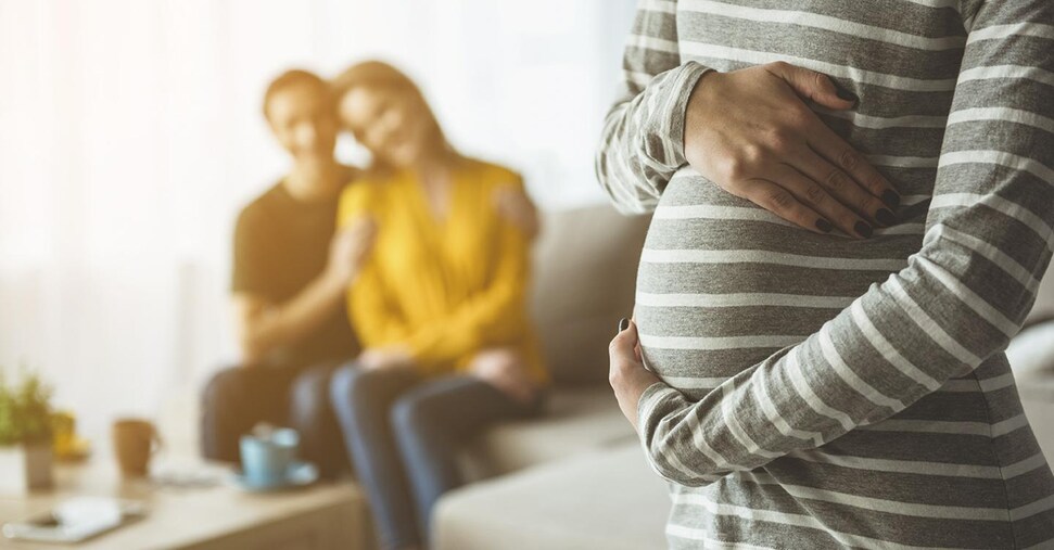 Argentina: fermata coppia di italiani con bambina nata da maternità surrogata