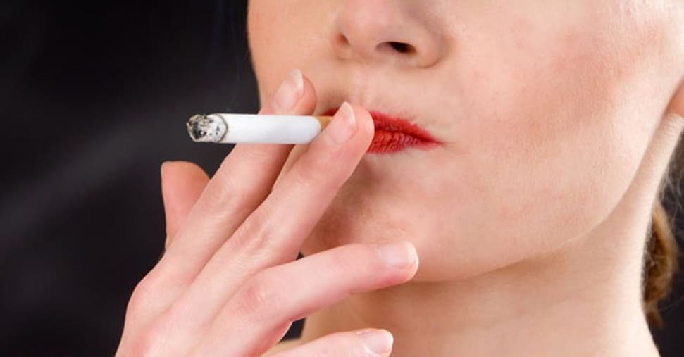 Regno Unito, il governo Labour propone stretta contro il fumo
