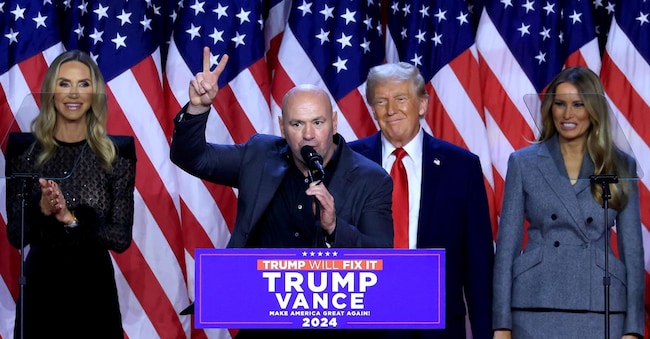  Dana White, CEO di Ultimate Fighting Championship (UFC), parla ai supporter di Trump nella notte elettorale al West Palm Beach Convention Center di West Palm Beach, Florida EPA/CRISTOBAL HERRERA-ULASHKEVICH
