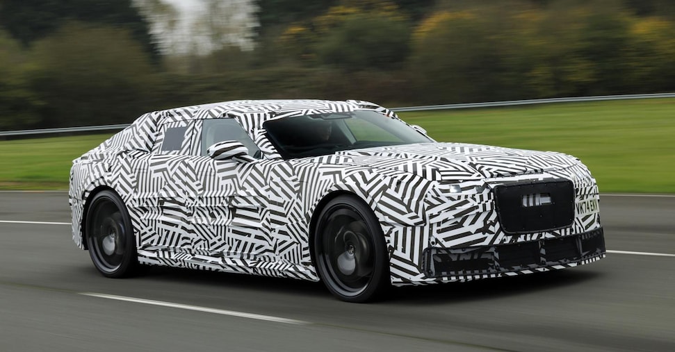 Jaguar continua la sua strada verso l’elettrico: in arrivo una nuova GT a 4 porte