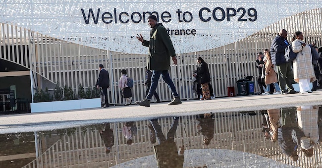 L’ingresso della Cop29 di Baku in Azerbaigian.  EPA/IGOR KOVALENKO