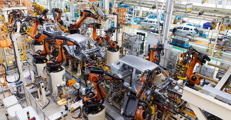 Regole Ue e prezzi alti affossano l’automotive