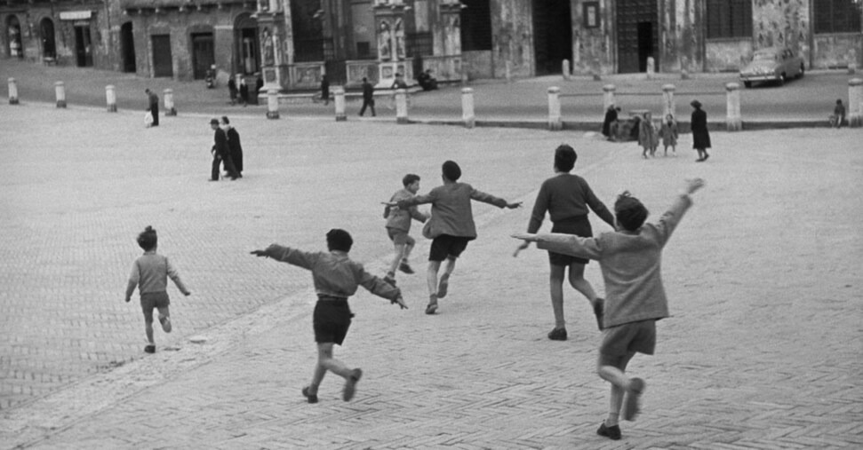 Vietato giocare, e anche fare sport
