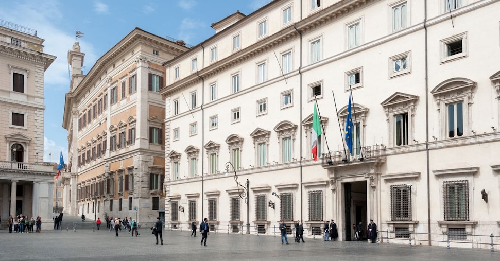 Dal turnover nella Pa per difesa e sicurezza al Tfr, si stringe nella maggioranza per (mini) ritocchi alla manovra