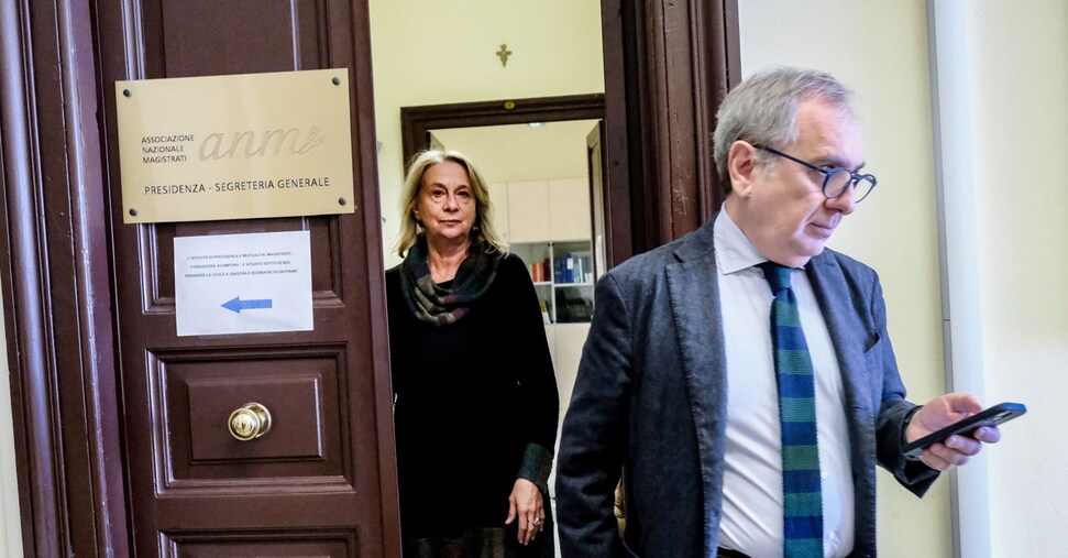 Anm trasmette delibera al Csm: rispettatare separazione poteri e indipendenza magistrati