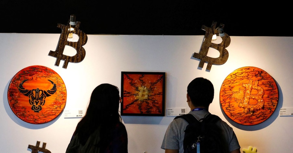 MicroStrategy, acquisto record di Bitcoin: shopping da 4,6 miliardi di dollari