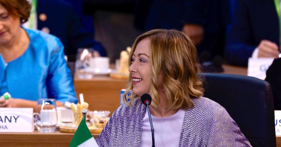 Meloni: «Musk ha costretto la sinistra a difendere sovranità. Immigrazione illegale incide sulla violenza sulle donne» Meloni: «Musk ha costretto la sinistra a difendere sovranità. Immigrazione illegale incide sulla violenza sulle donne»