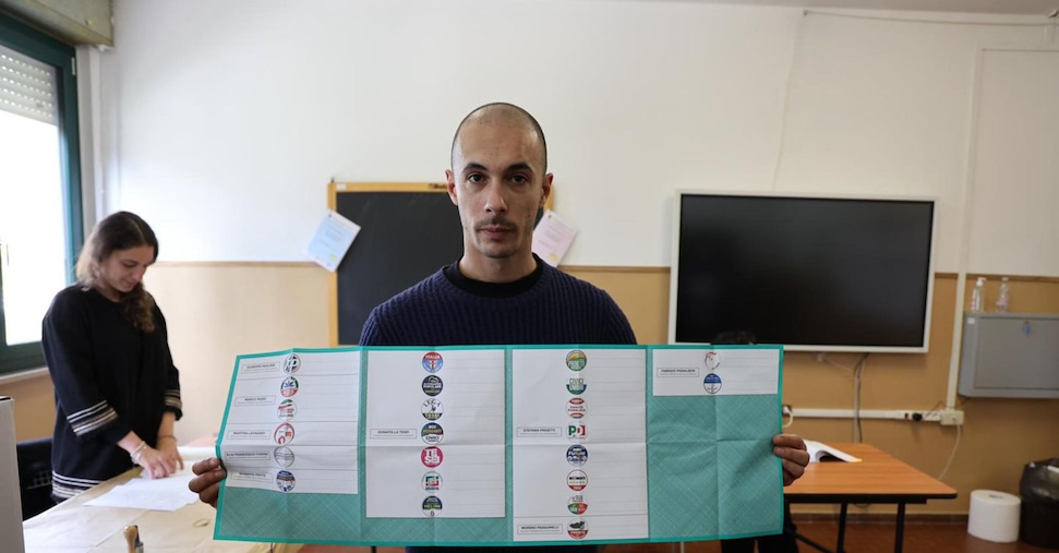 Dalla Campania al Veneto, ecco gli scenari nelle sei regioni al voto il prossimo anno Dalla Campania al Veneto, ecco gli scenari nelle sei regioni al voto il prossimo anno