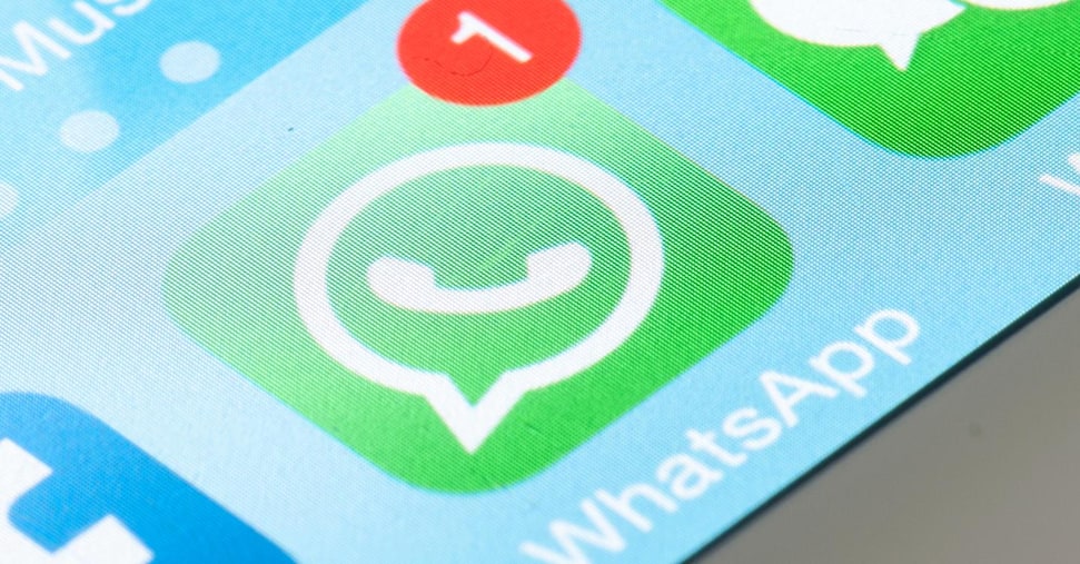 WhatsApp, ecco finalmente le trascrizioni dei vocali. La rivincita dei boomer