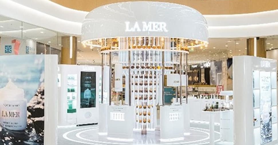 Il beauty travel retail corre tra IA ed esperienze personalizzate